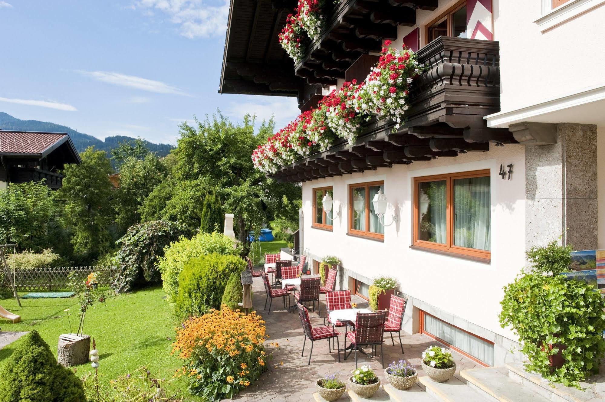 Hotel Landhaus Steiner Altenmarkt im Pongau Exterior foto